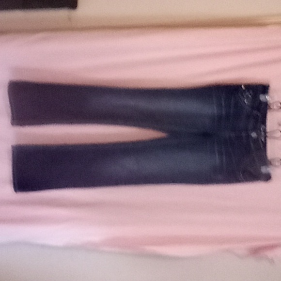 Jeans - Picture 1 of 2